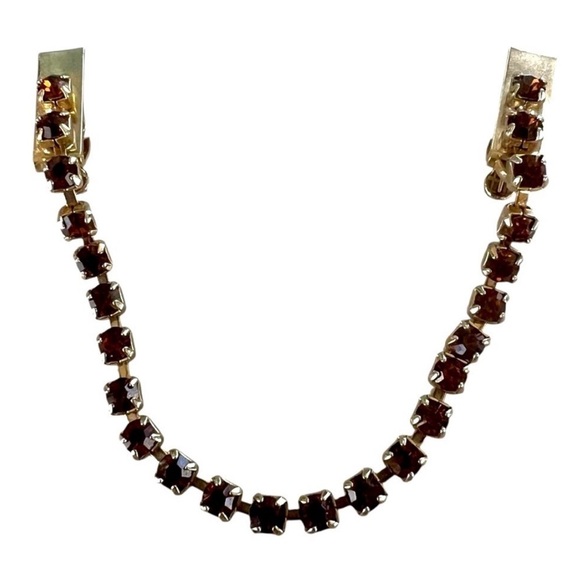 Jewelry - Vintage Rhinestone and Sweater Clip Gold tone